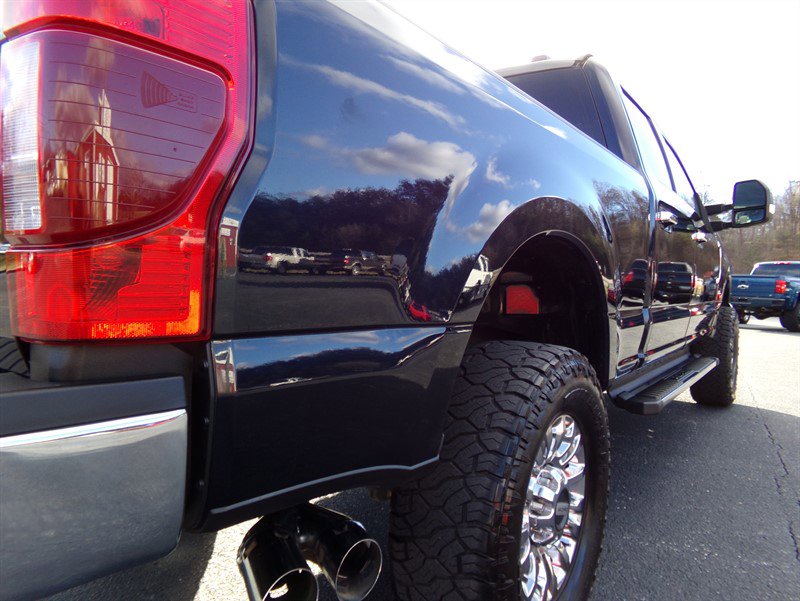 Used 2021 Ford F250 XLT w/ XLT Premium Package image 9