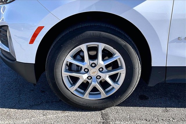 Used 2024 Chevrolet Equinox LT w/ LPO, Floor Liner Package image 34