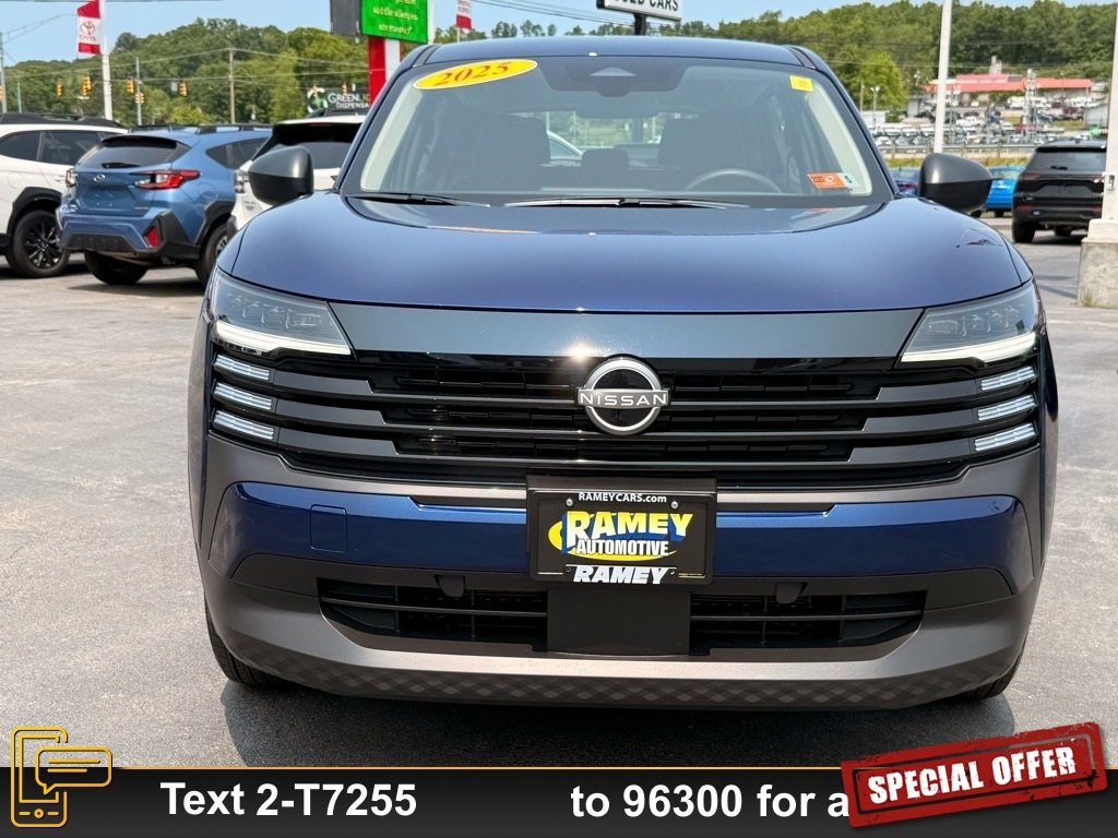 Used 2025 Nissan Kicks S image 12