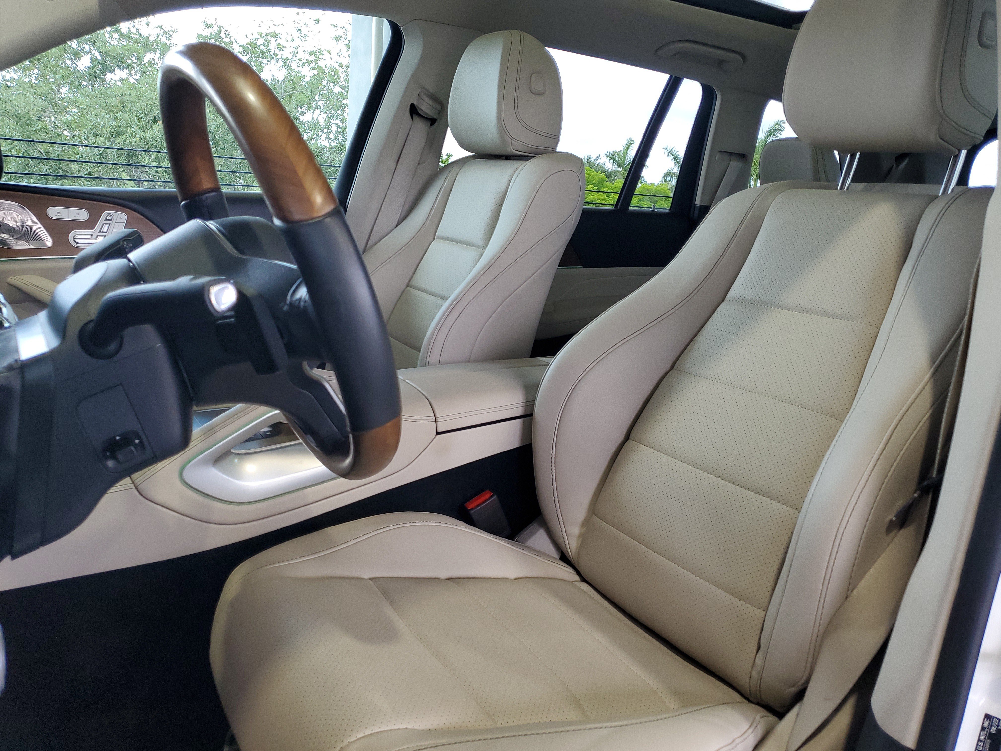 Used 2022 Mercedes-Benz GLS 450 4MATIC image 19