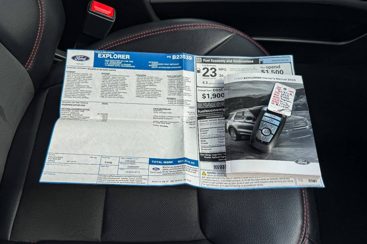Used 2023 Ford Explorer ST-Line w/ Class IV Trailer Tow Package AWD/4WD image 37