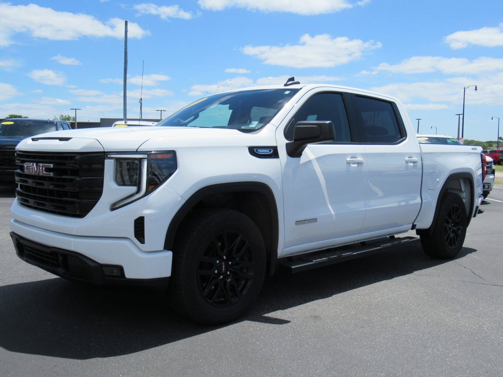 Certified 2024 GMC Sierra 1500 Elevation AWD/4WD image 1