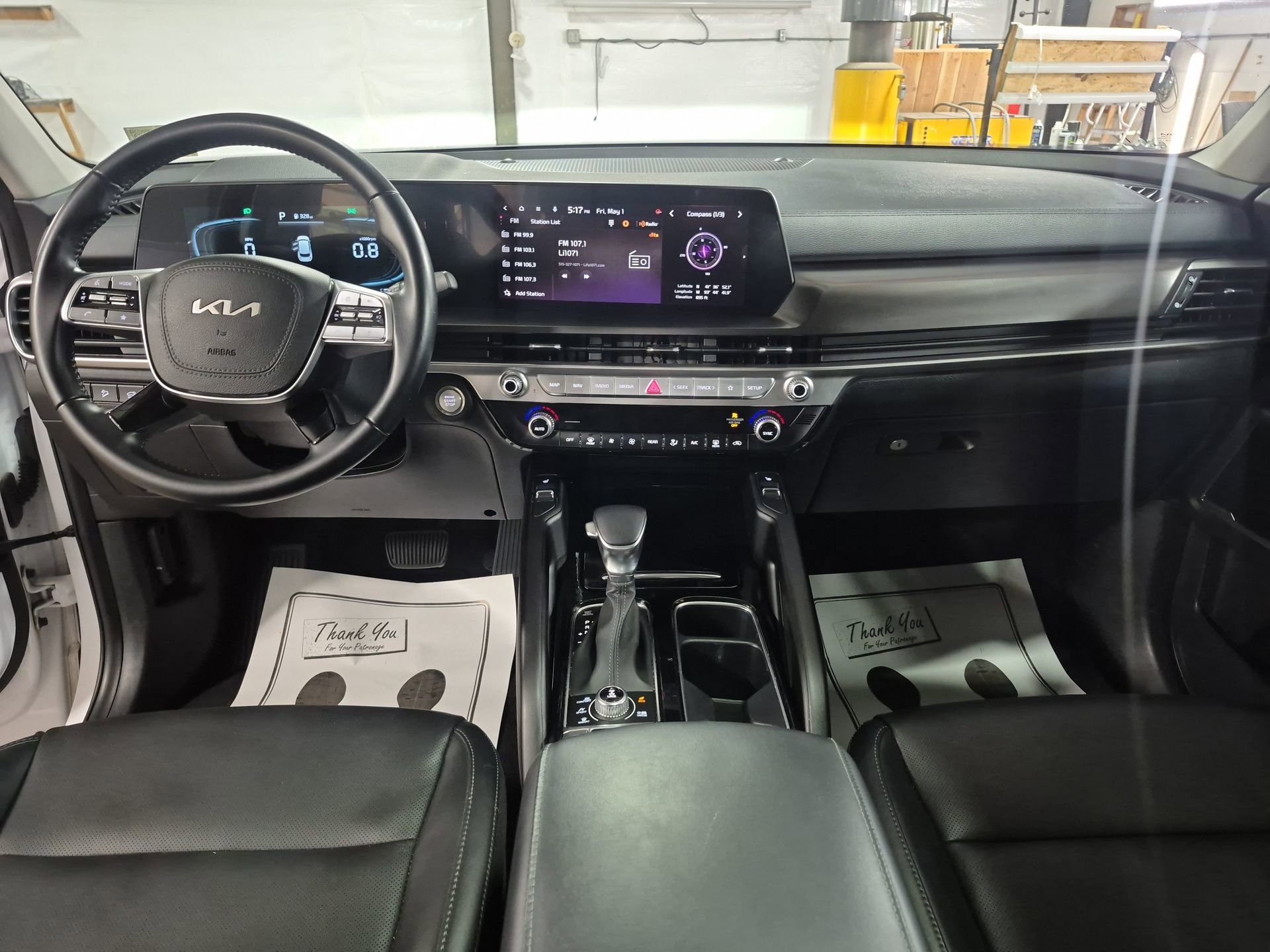 Used 2025 Kia Telluride S AWD/4WD image 21