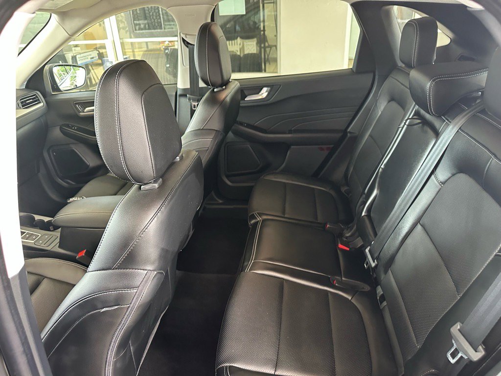 Certified 2022 Ford Escape SEL AWD/4WD image 22