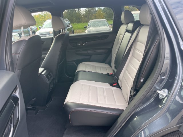 Used 2025 Honda CR-V Sport Touring image 28