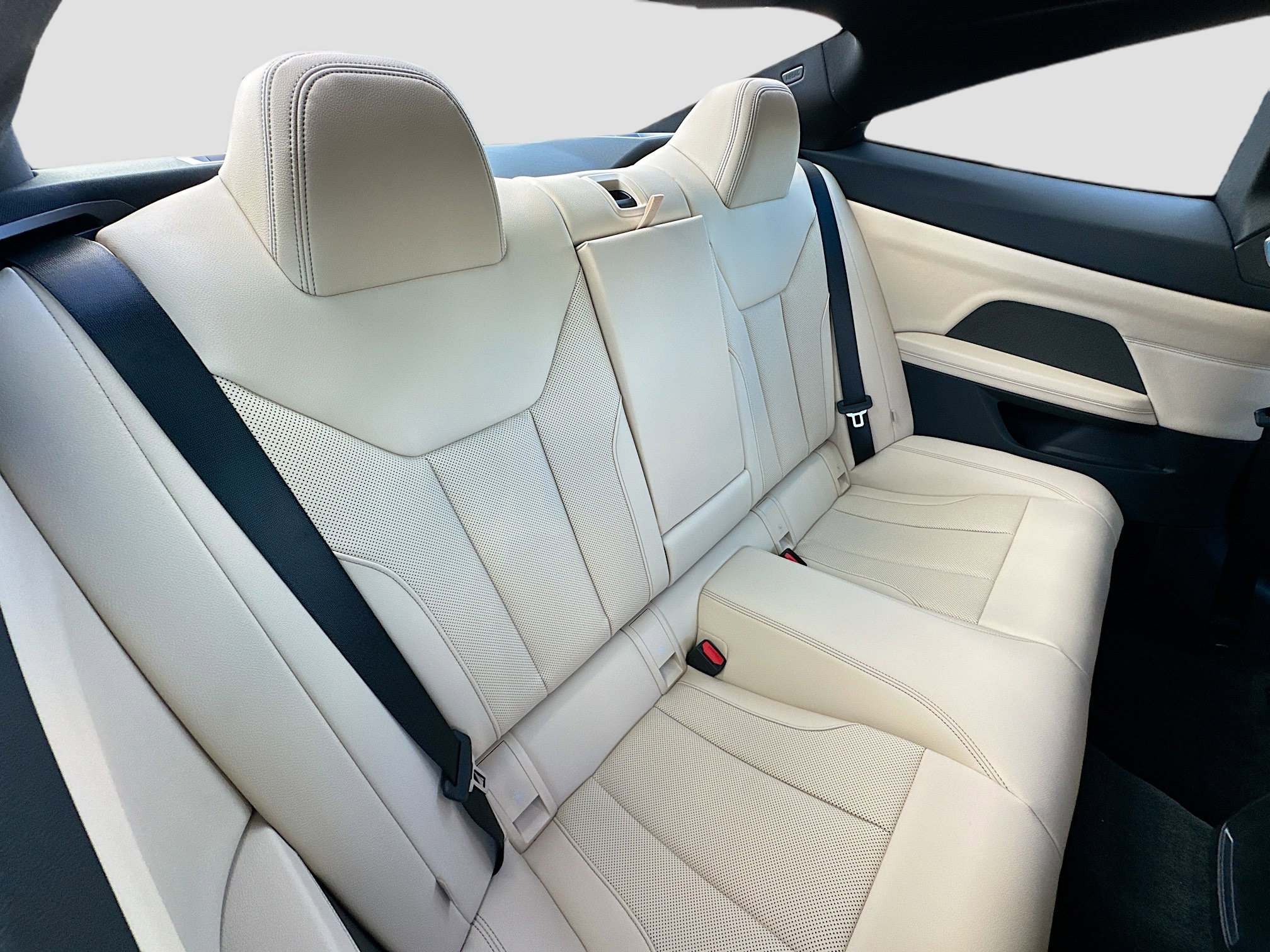 New 2026 BMW 430i Coupe w/ Premium Package image 22