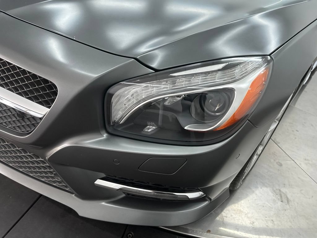 Used 2014 Mercedes-Benz SL 550 image 11