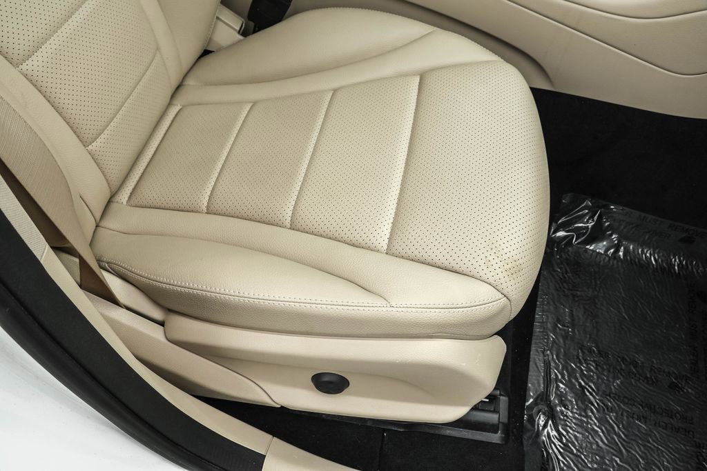 Used 2022 Mercedes-Benz GLC 300 4MATIC image 37