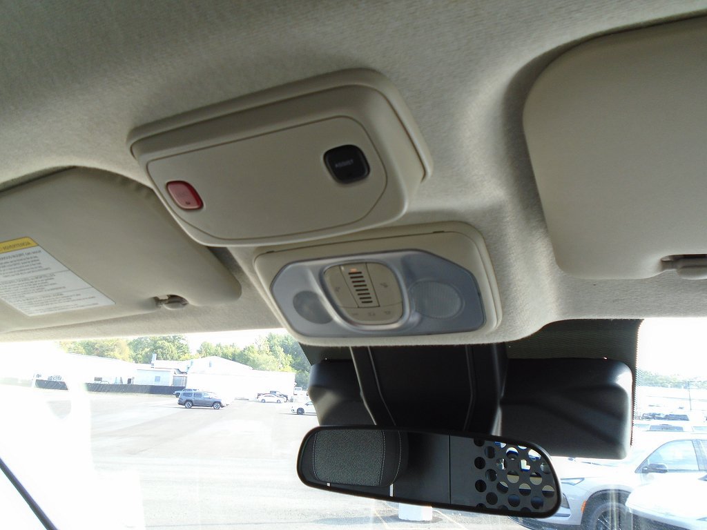 Used 2025 RAM ProMaster 2500 w/ U-Haul Equipment Group FWD image 19