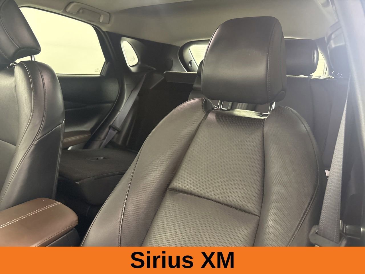 Used 2023 MAZDA CX-30 AWD 2.5 S w/ Premium Package image 11