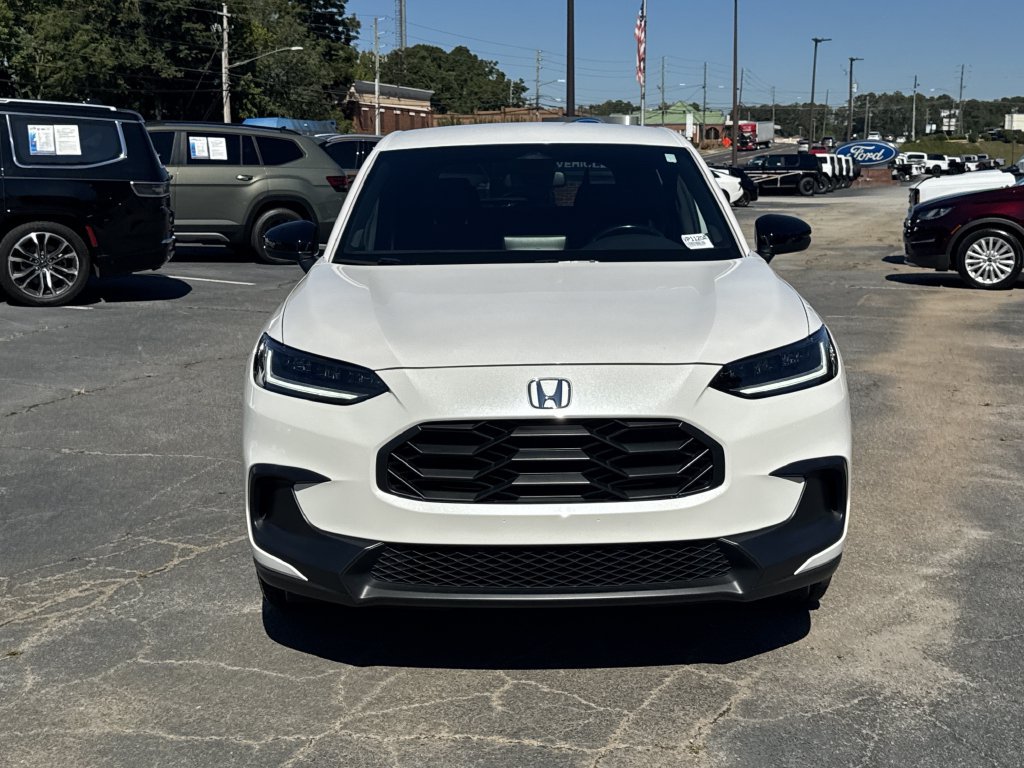 Used 2025 Honda HR-V Sport image 2