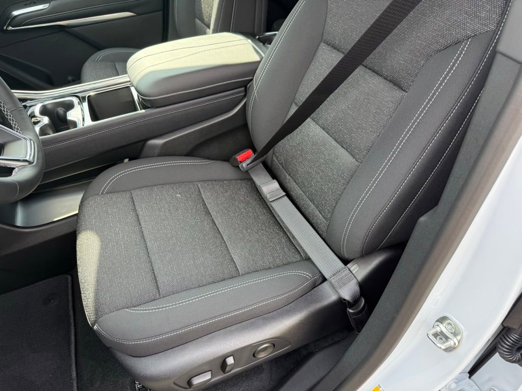 New 2026 Chevrolet Traverse LT image 26