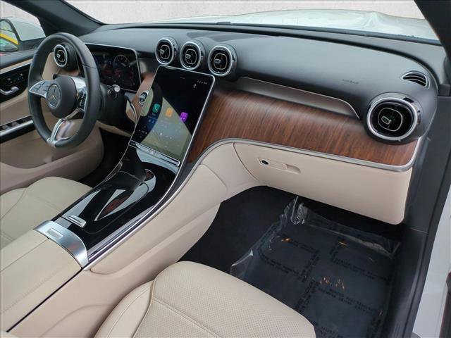 Used 2026 Mercedes-Benz GLC 300 image 21