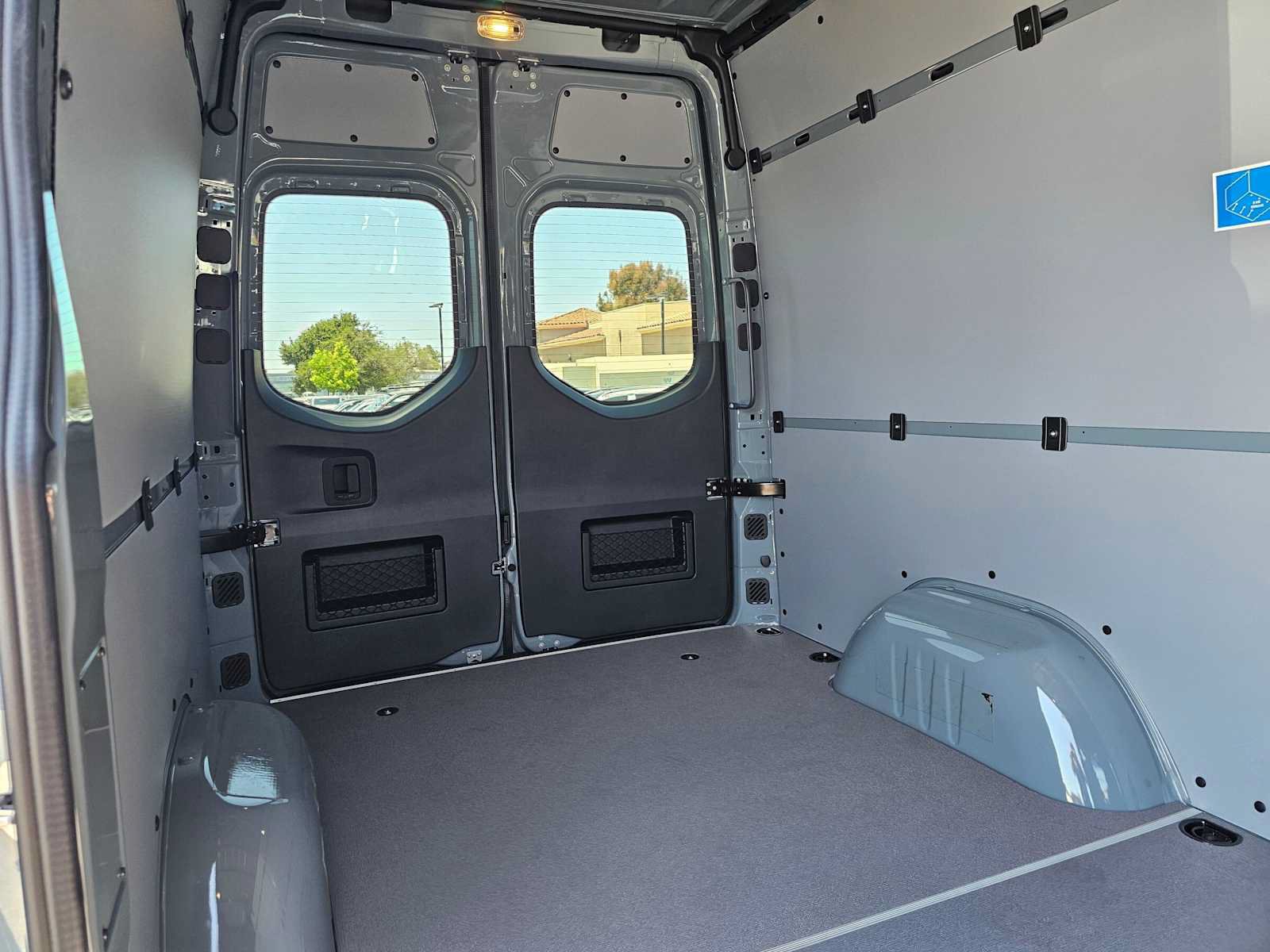 New 2026 Mercedes-Benz Sprinter 2500 image 13