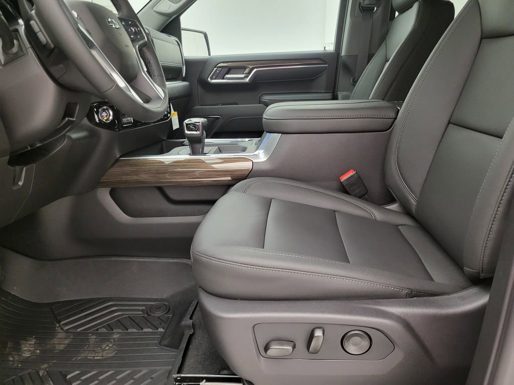New 2026 Chevrolet Silverado 1500 LT Trail Boss w/ LT Trail Boss Premium Package image 3