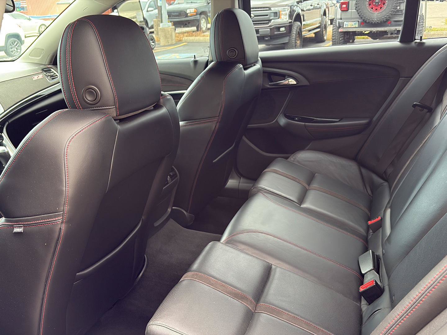 Used 2016 Chevrolet SS RWD image 28