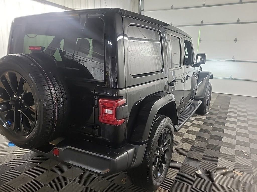 Used 2023 Jeep Wrangler Unlimited Sahara w/ Cold Weather Group image 5