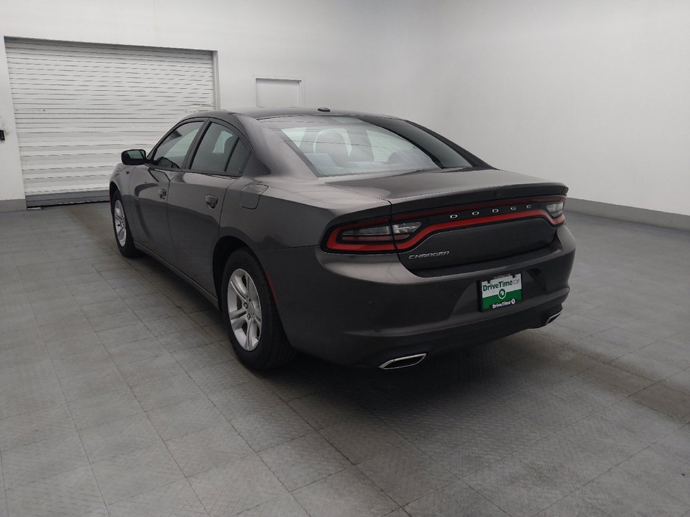 Used 2019 Dodge Charger SXT RWD image 5