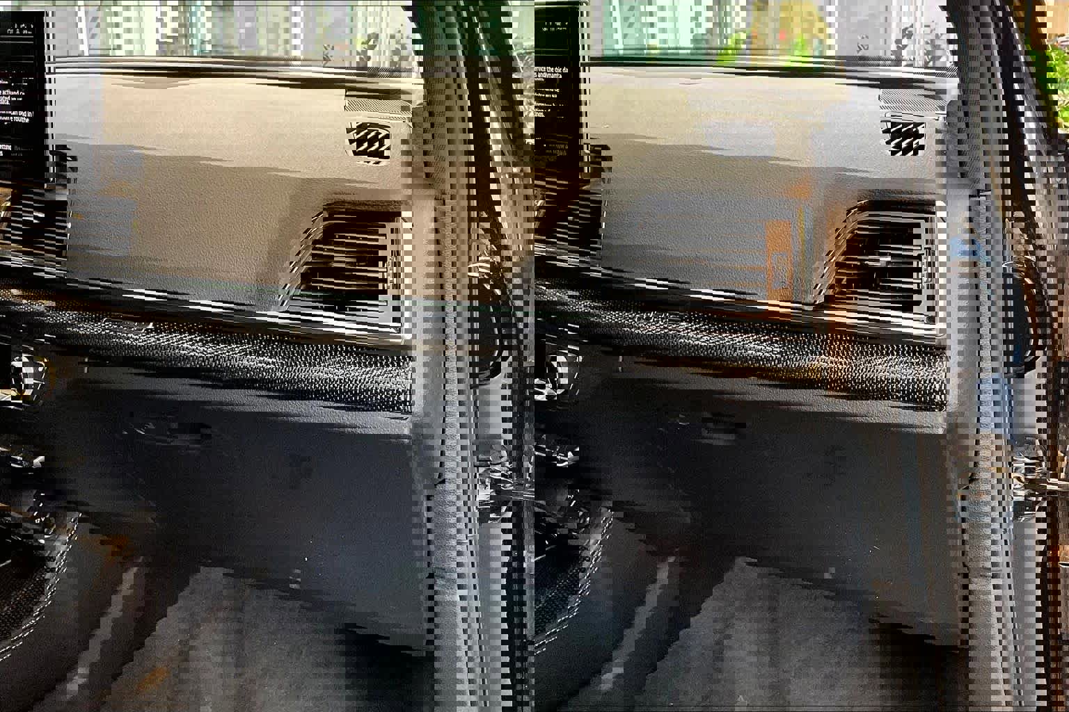 Used 2023 Audi SQ5 Premium Plus w/ Premium Plus Package image 18