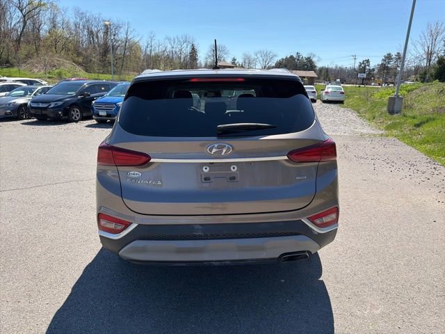 Used 2019 Hyundai Santa Fe SE image 10