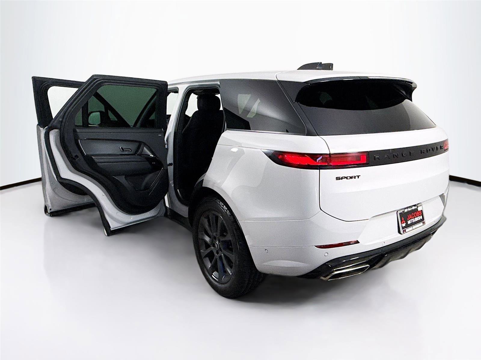 Used 2024 Land Rover Range Rover Sport Dynamic SE image 40