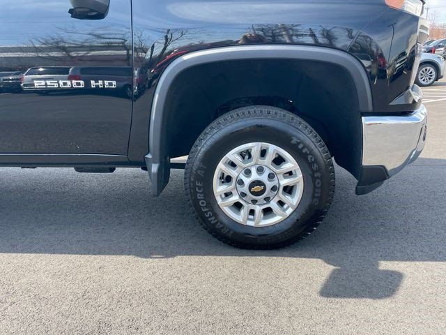 Used 2024 Chevrolet Silverado 2500 W/T w/ WT Convenience Package AWD/4WD image 7