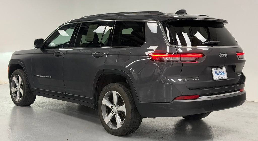 Used 2022 Jeep Grand Cherokee L Limited AWD/4WD image 4