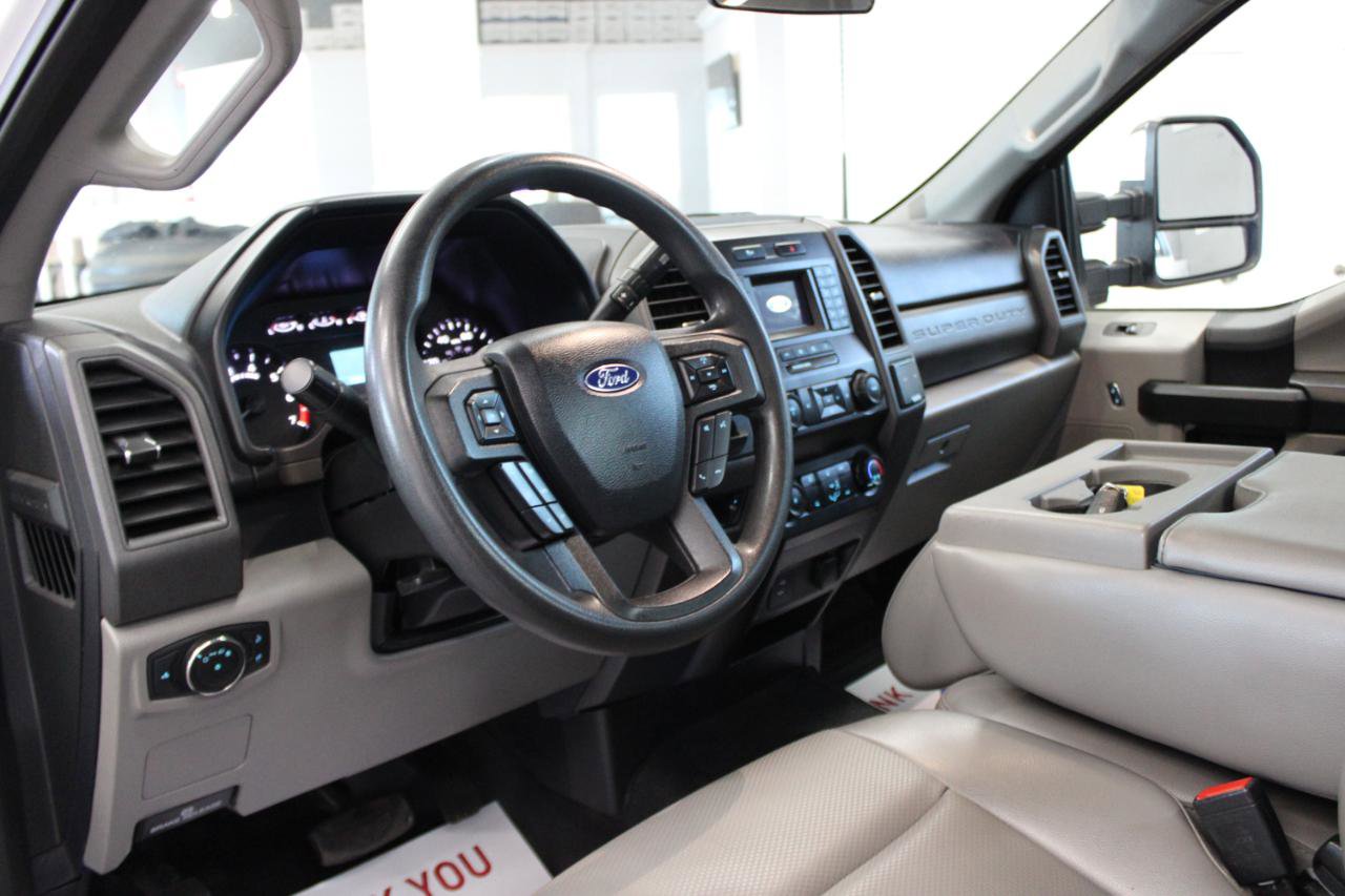 Used 2020 Ford F250 XL w/ Power Equipment Group RWD image 9