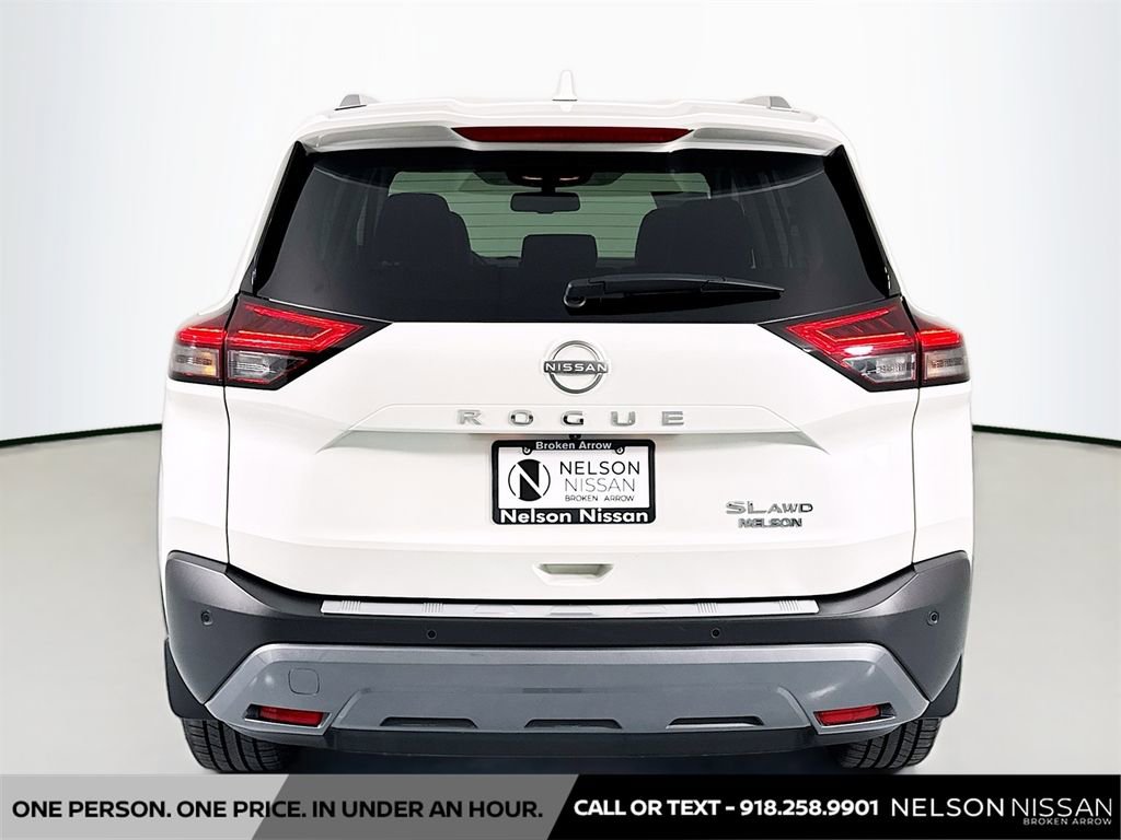 Certified 2023 Nissan Rogue SL AWD/4WD image 6