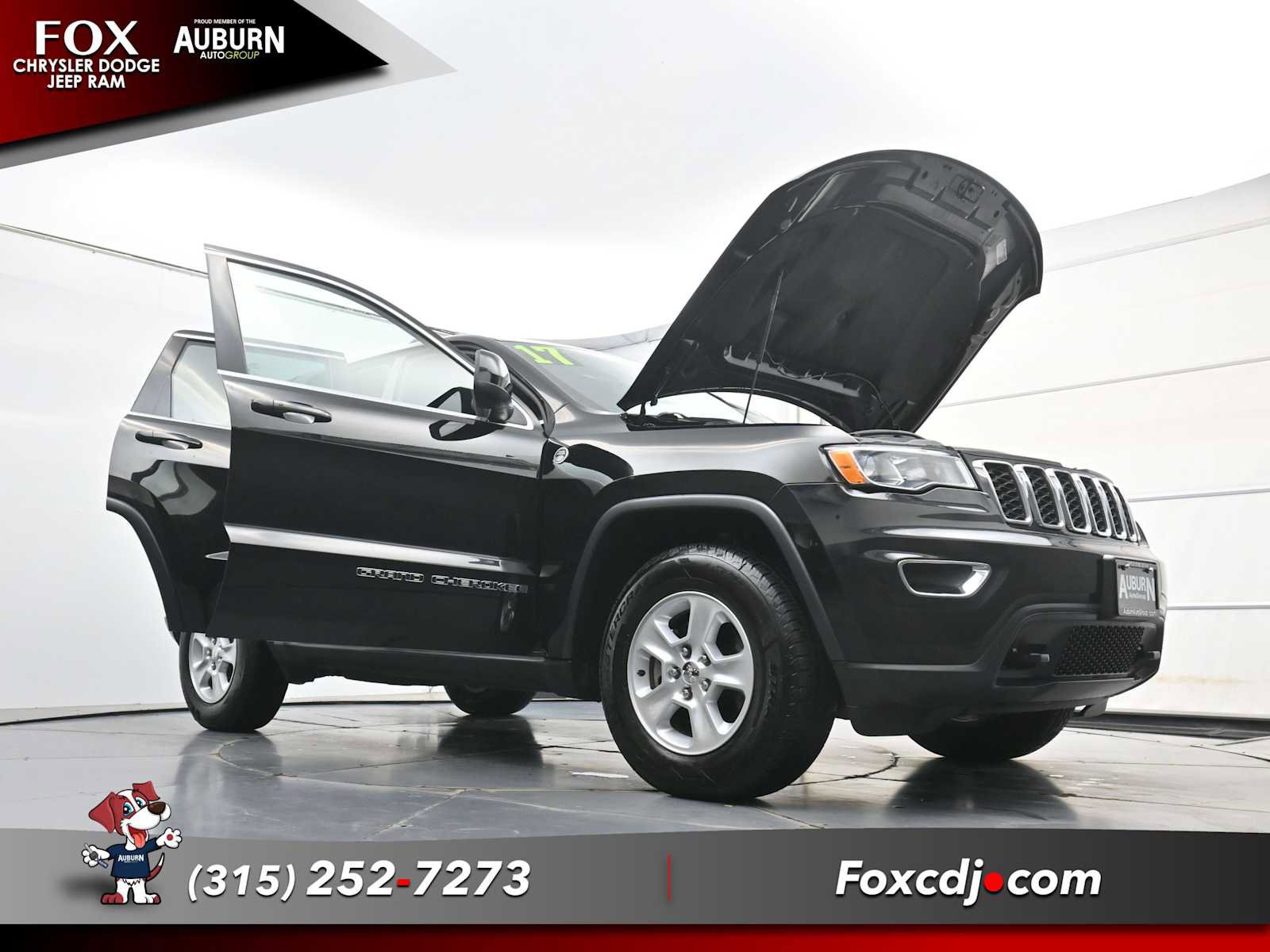 Used 2017 Jeep Grand Cherokee Laredo w/ Quick Order Package 23E AWD/4WD image 36