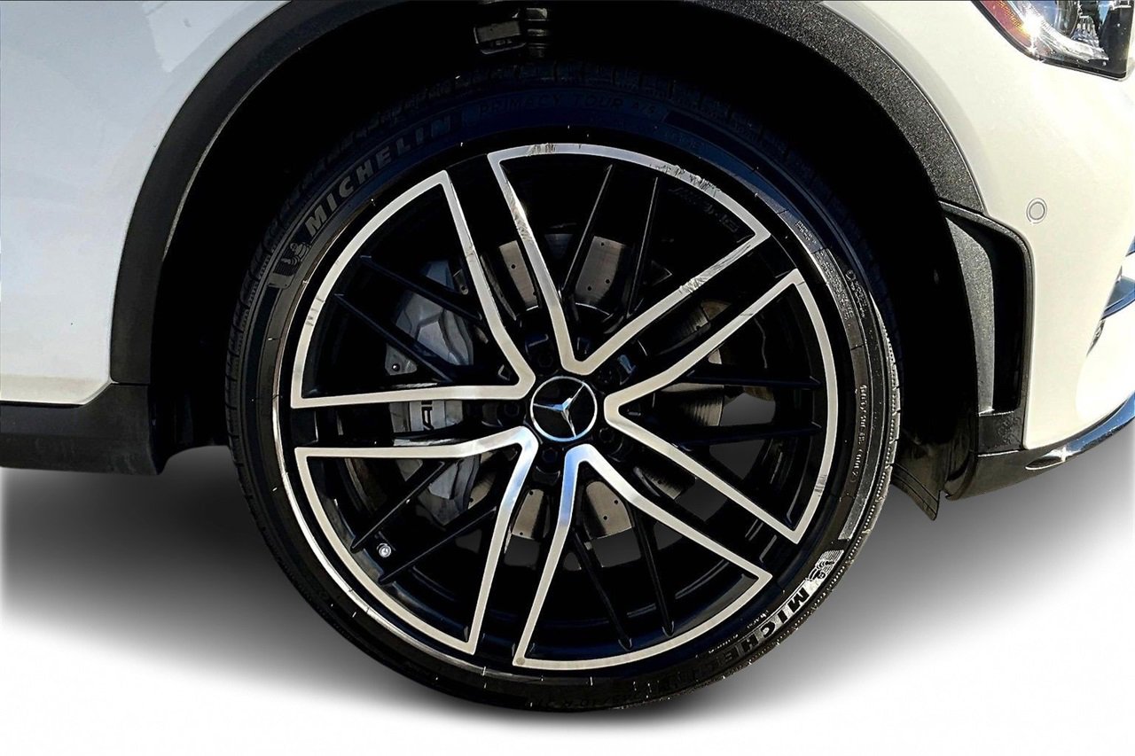 Used 2022 Mercedes-Benz GLC 43 AMG 4MATIC image 32