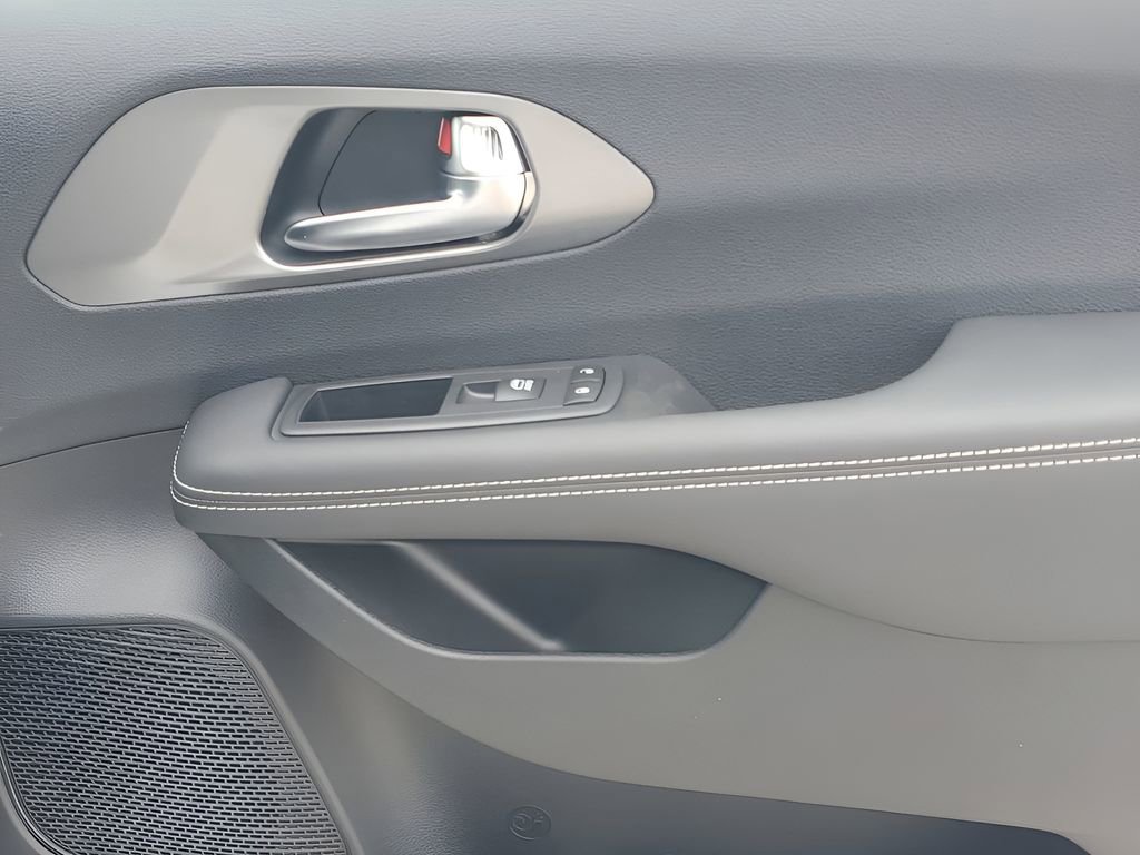 New 2026 Chrysler Voyager LX image 42