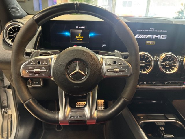 Used 2022 Mercedes-Benz GLB 35 AMG 4MATIC image 10