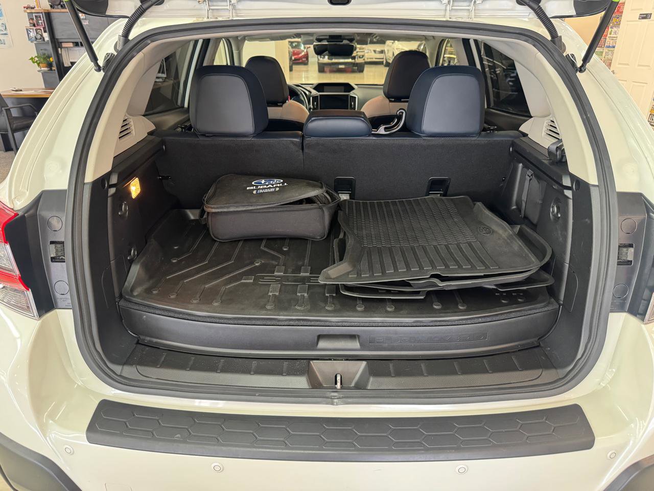 Used 2023 Subaru Crosstrek Hybrid w/ Moonroof Package w/Navigation AWD/4WD image 20