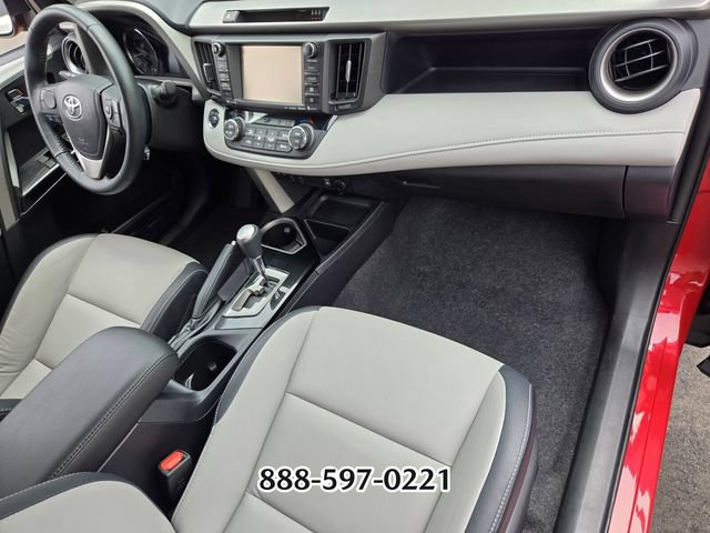 Used 2017 Toyota RAV4 Limited AWD/4WD image 19