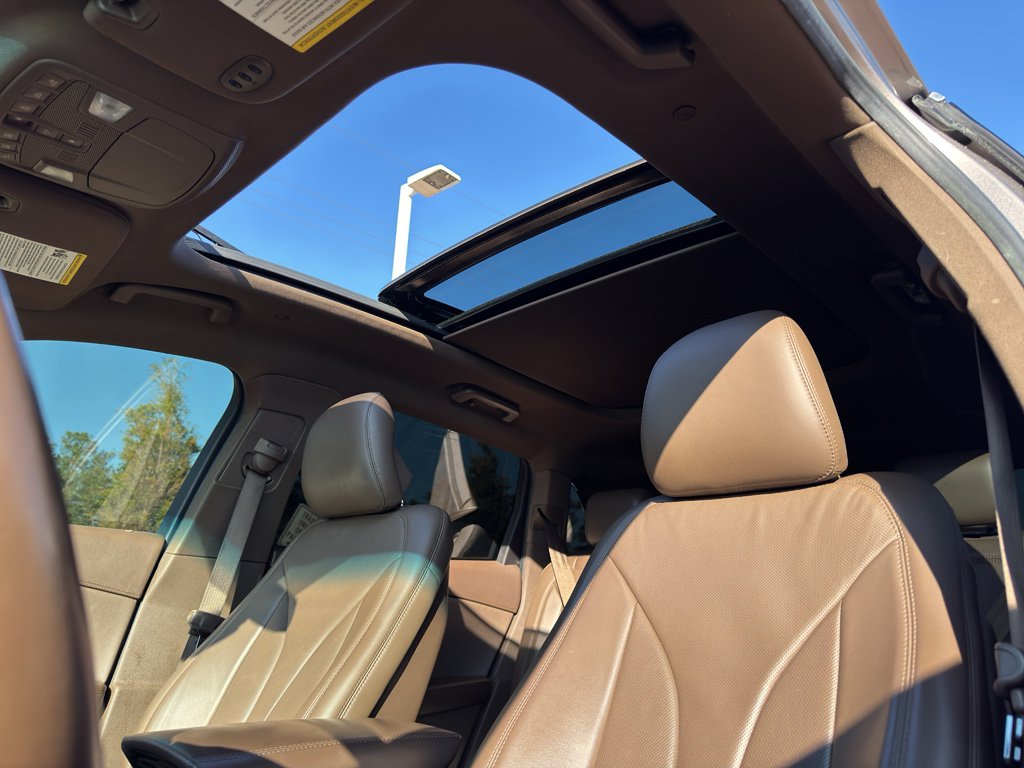 Used 2018 Lincoln MKX Reserve w/ Driver Assistance Package image 11