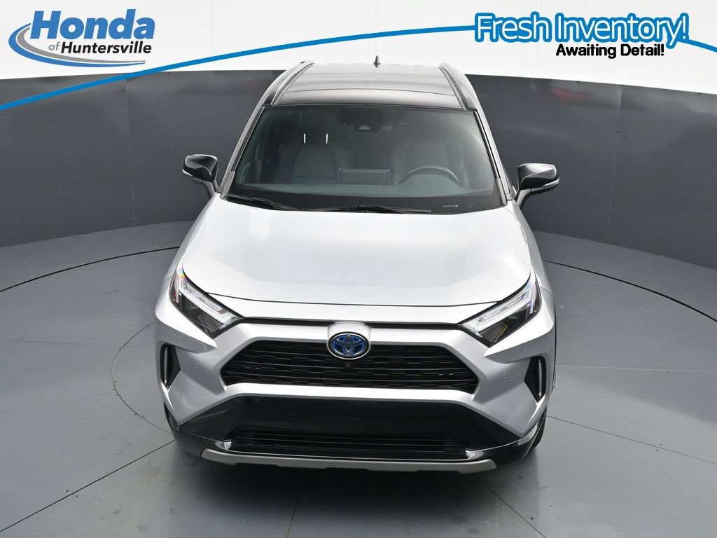 Used 2022 Toyota RAV4 XSE AWD/4WD image 18