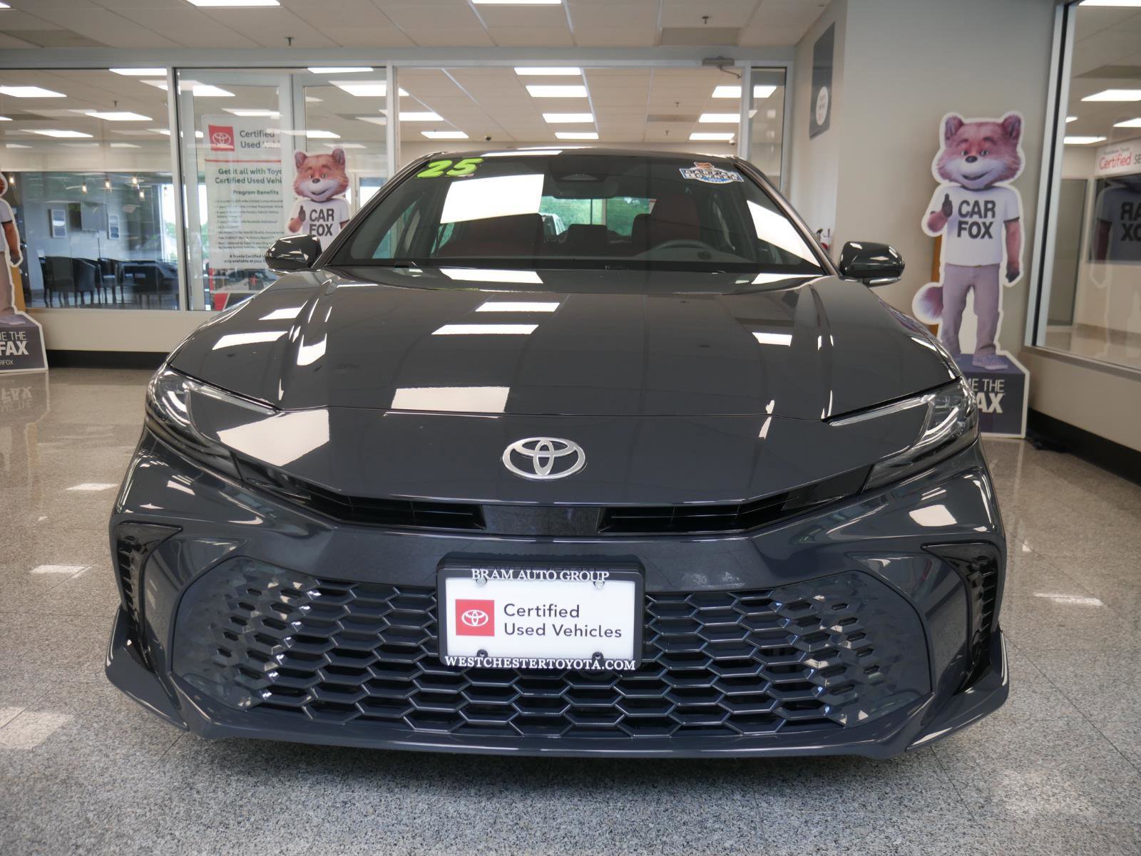 Used 2025 Toyota Camry XSE image 5