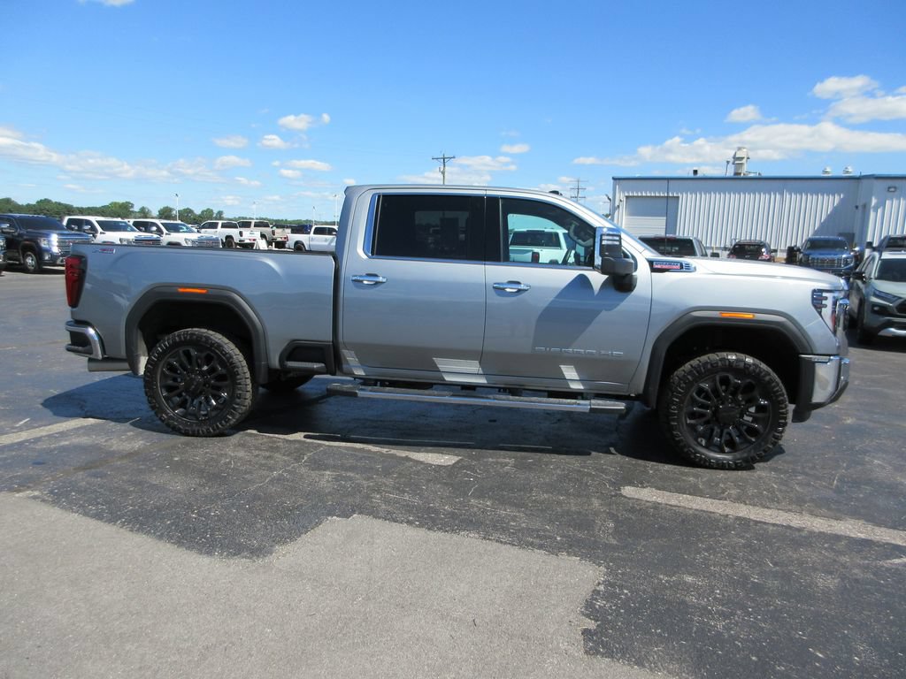 Certified 2025 GMC Sierra 2500 SLT w/ SLT Premium Package AWD/4WD image 5