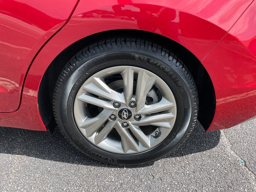 Used 2019 Hyundai Elantra Value Edition FWD image 41