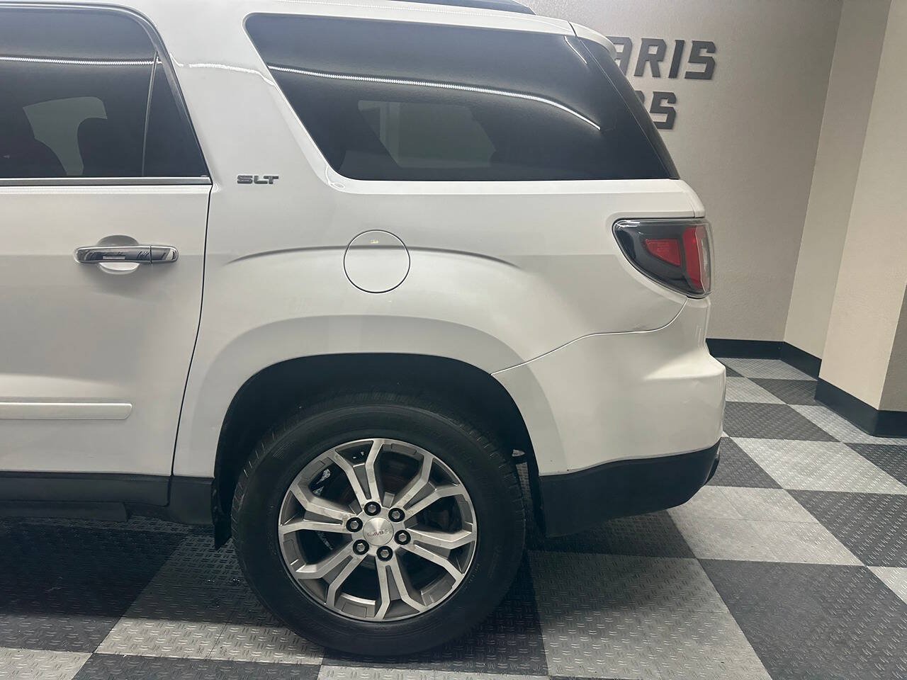 Used 2016 GMC Acadia SLT w/ Open Road Package AWD/4WD image 13