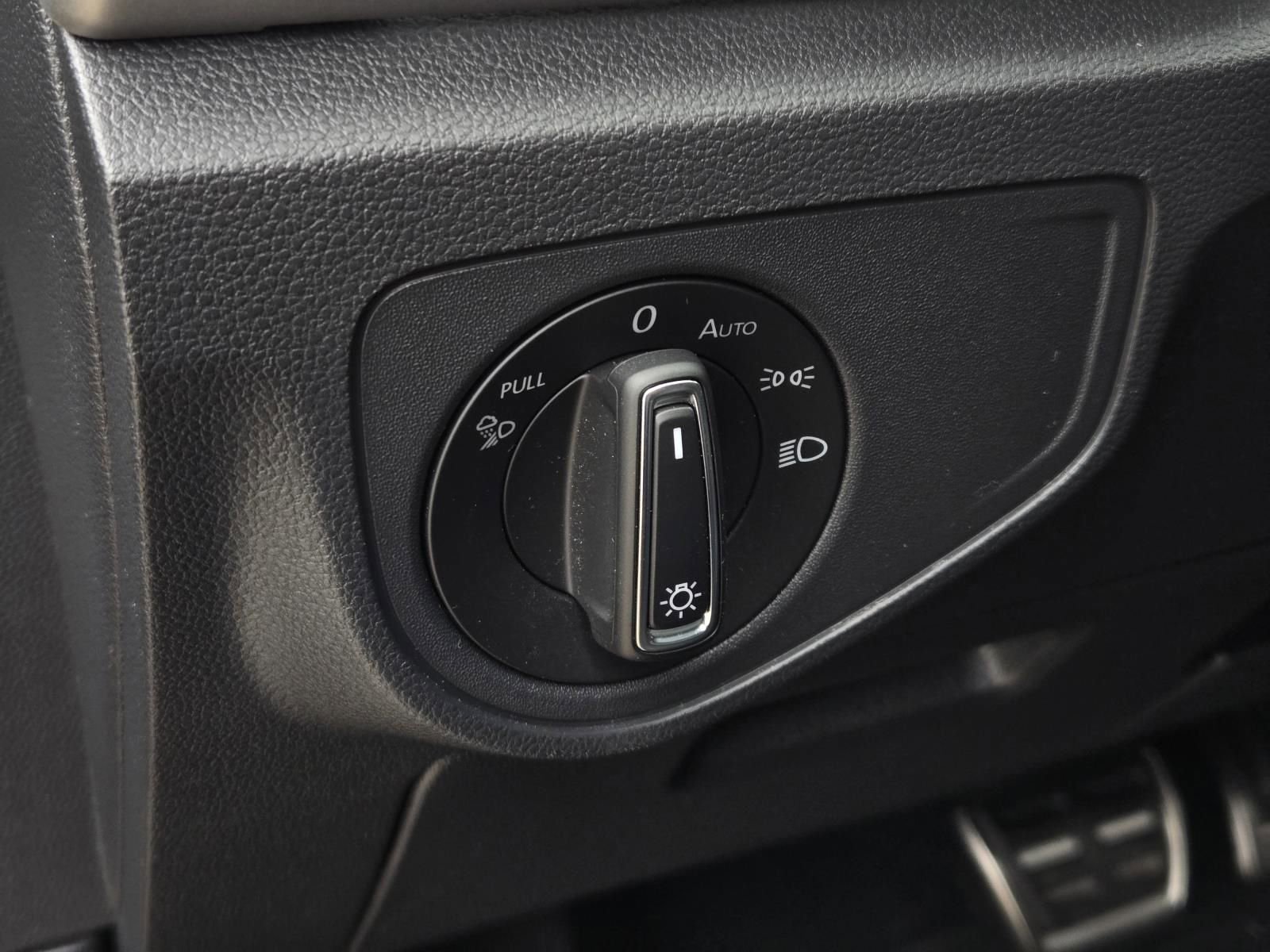 Used 2022 Volkswagen Atlas Cross Sport SEL R-Line w/ Cross Sport MDO Package image 23