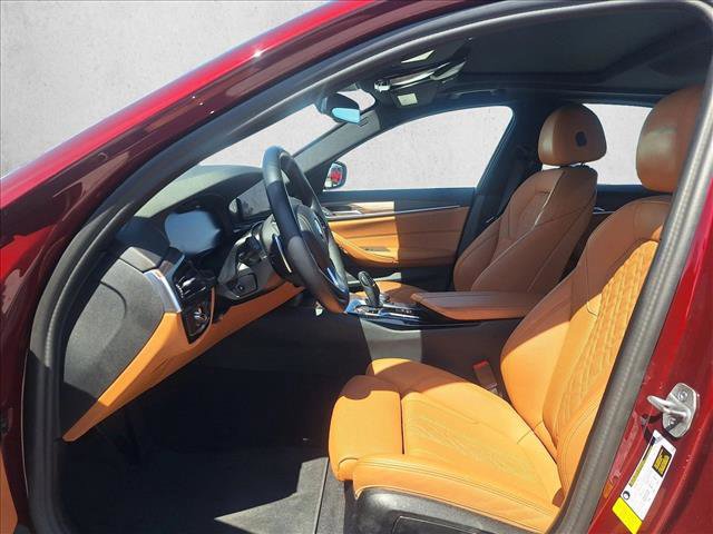 Used 2023 BMW 530i image 10