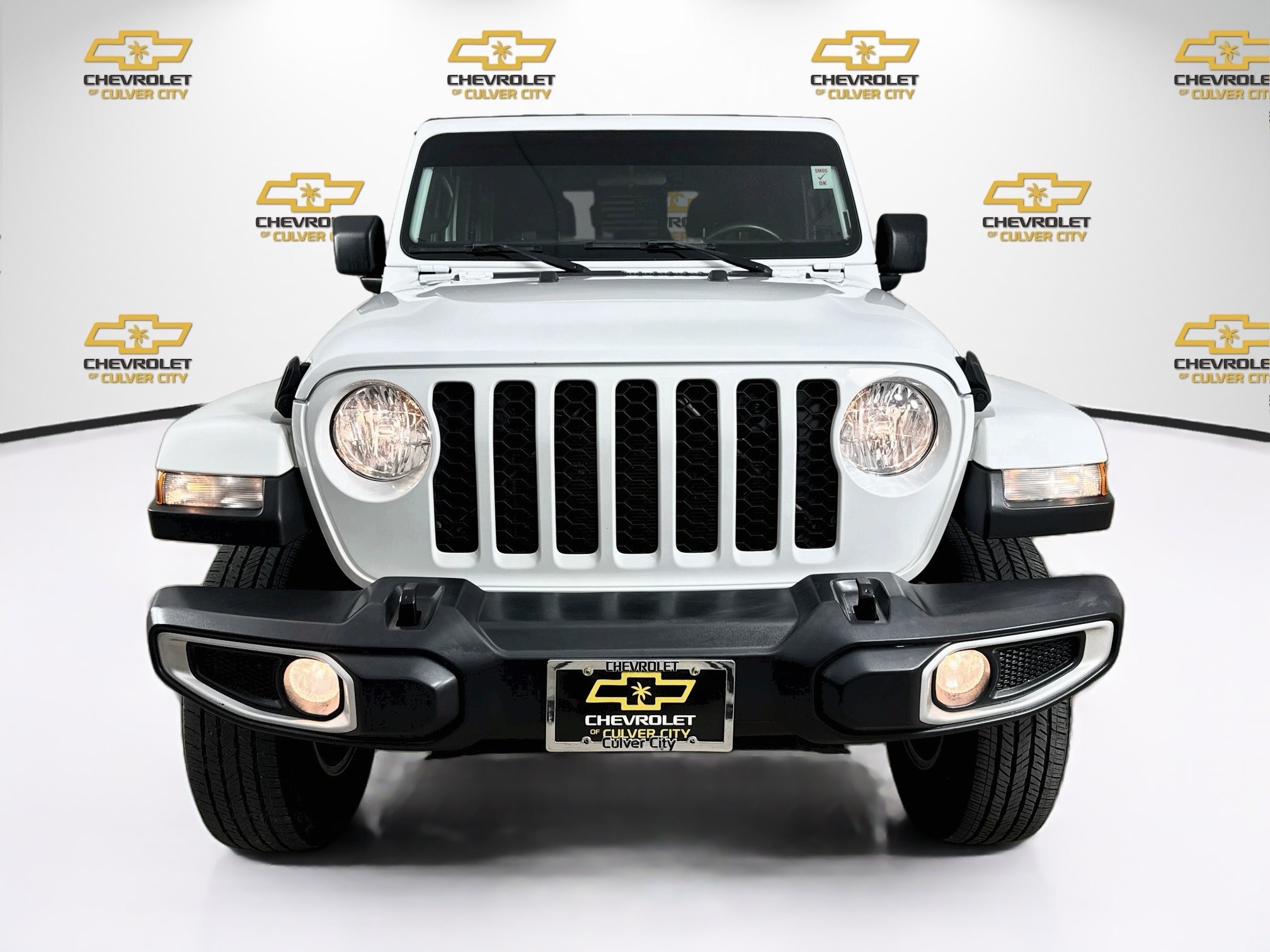 Used 2022 Jeep Gladiator Sport AWD/4WD image 2