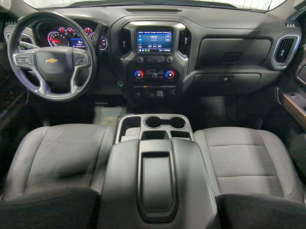 Used 2022 Chevrolet Silverado 1500 LT AWD/4WD image 18