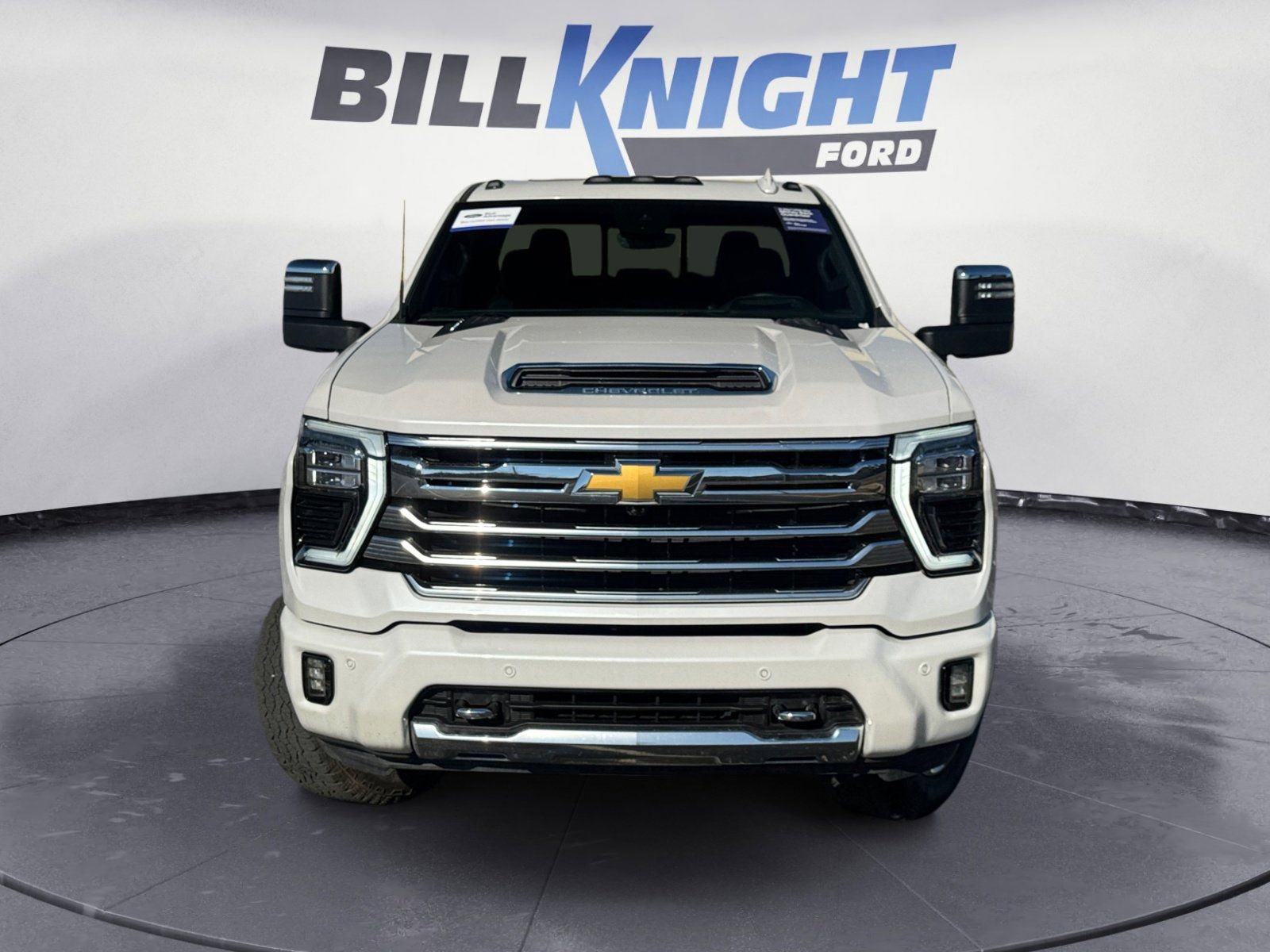 Used 2025 Chevrolet Silverado 3500 High Country w/ High Country Premium Package image 8