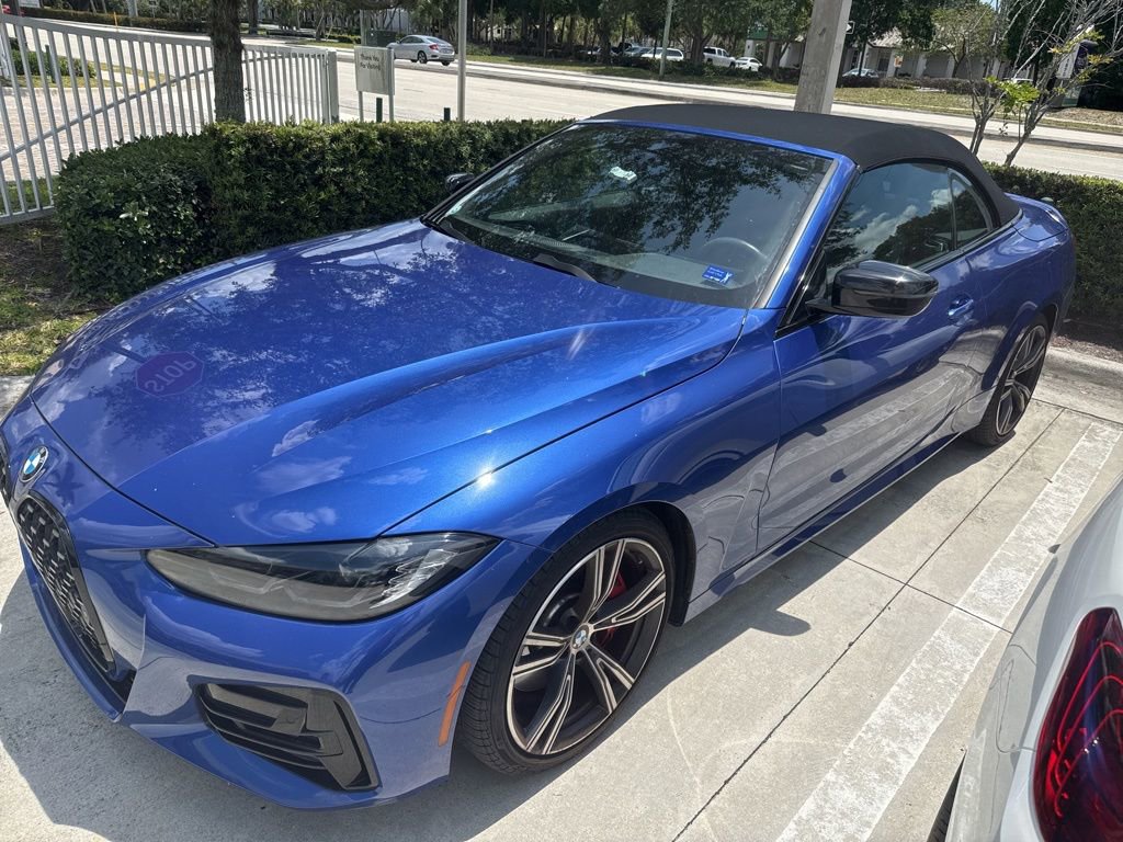 Certified 2024 BMW 430i Convertible w/ M Sport Package RWD image 3