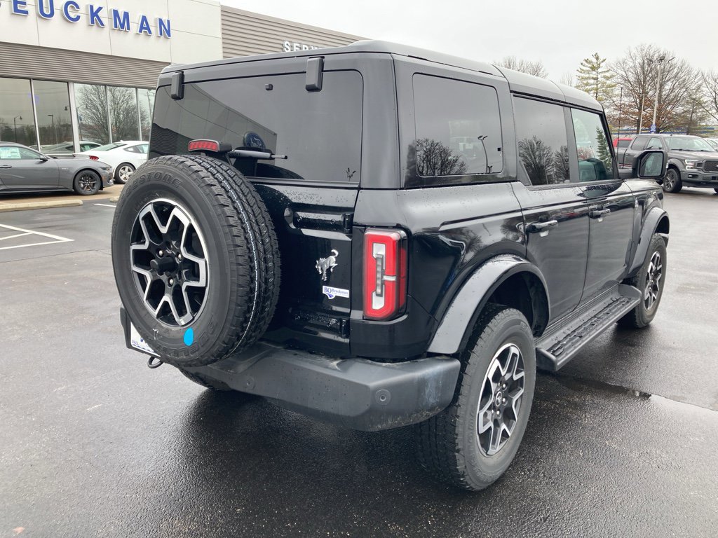 Used 2025 Ford Bronco Outer Banks image 10
