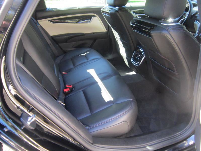 Used 2016 Cadillac XTS Platinum AWD/4WD image 9