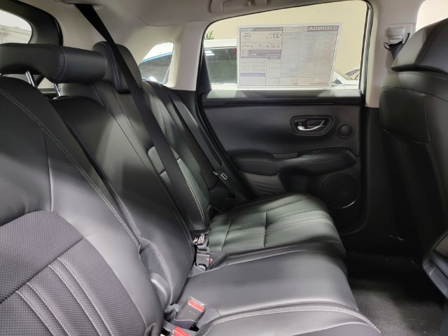 New 2027 Honda HR-V EX-L image 14